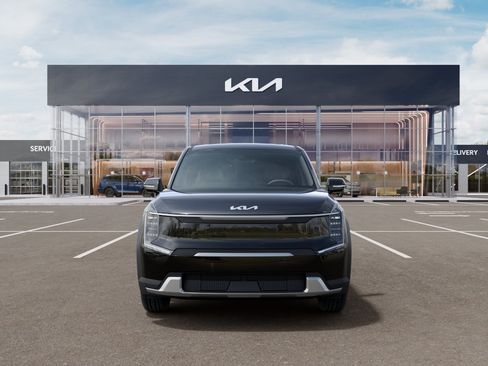 New 2026 Kia EV9 Light RWD image 2