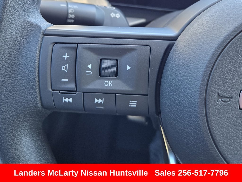 Used 2026 Nissan Kicks SV w/ Cold Weather Package FWD image 24