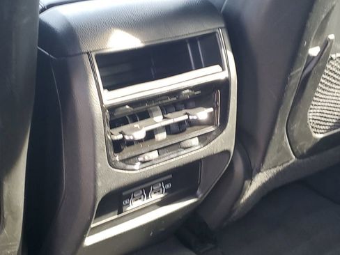 Used 2023 Jeep Grand Cherokee Laredo image 32