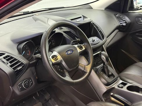 Used 2016 Ford Escape SE w/ SE Chrome Package AWD/4WD image 16