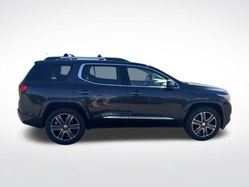 Used 2018 GMC Acadia Denali w/ Technology Package FWD image 6