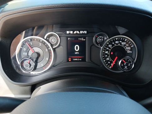 Used 2024 RAM 3500 Tradesman w/ Chrome Appearance Group AWD/4WD image 41