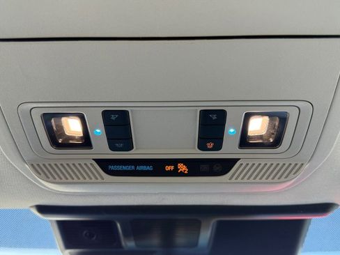 Used 2025 Ford Mustang Mach-E Premium image 18