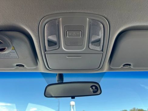 Used 2019 Kia Niro LX FWD image 26