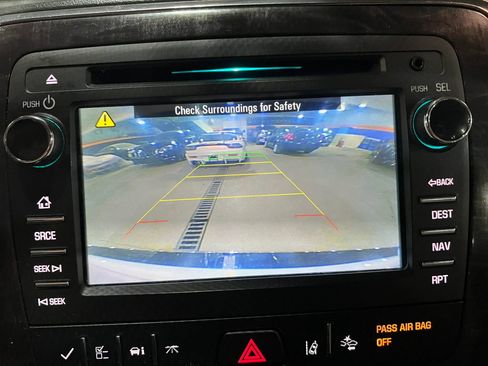 Used 2017 Buick Enclave Premium w/ Experience Buick Package AWD/4WD image 13