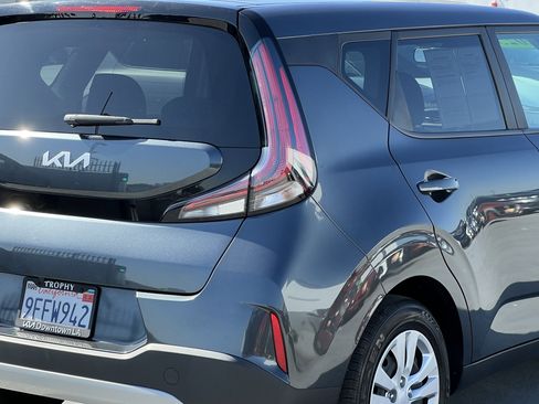 Certified 2023 Kia Soul LX image 8