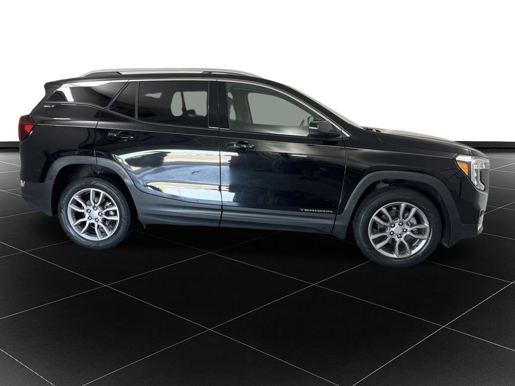 Used 2023 GMC Terrain SLT AWD/4WD image 6