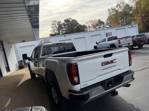 Used 2023 GMC Sierra 2500 Pro w/ Convenience Package image 7