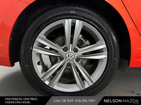 Used 2020 Volkswagen Jetta R-Line FWD image 13