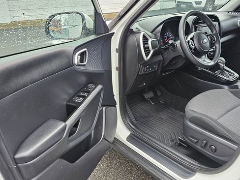 Used 2021 Kia Soul S image 20