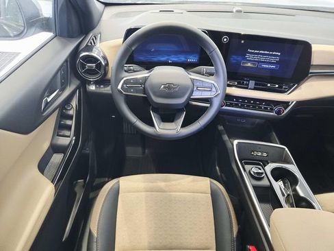 New 2026 Chevrolet Equinox ACTIV image 6