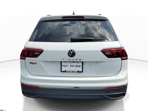 Used 2024 Volkswagen Tiguan S FWD image 5