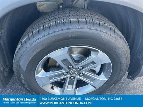 Used 2023 Honda Pilot EX-L image 11