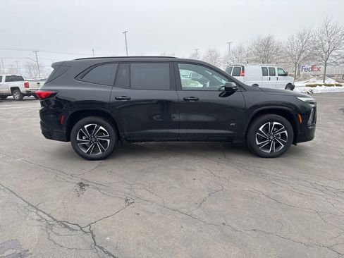 New 2026 Buick Enclave Sport Touring w/ Power Package image 8