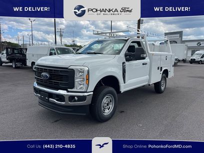 New 2025 Ford F250 XL w/ XL Chrome Package