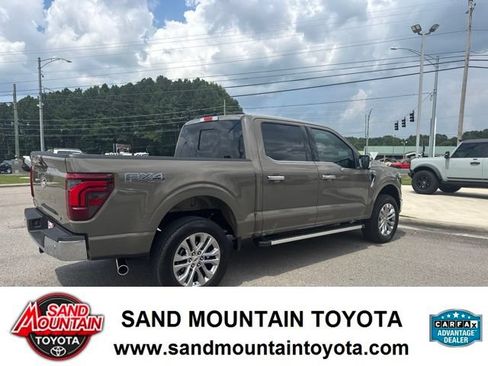 Used 2025 Ford F150 Lariat w/ Equipment Group 501A Mid AWD/4WD image 3