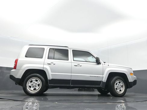 Used 2012 Jeep Patriot Sport w/ PWR Value Group image 30