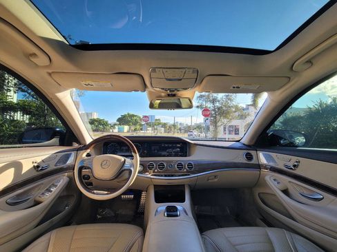 Used 2015 Mercedes-Benz S 550 Sedan image 15