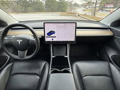 Used 2020 Tesla Model 3 Standard Range Plus image 22