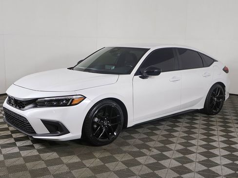 Used 2024 Honda Civic Sport image 5