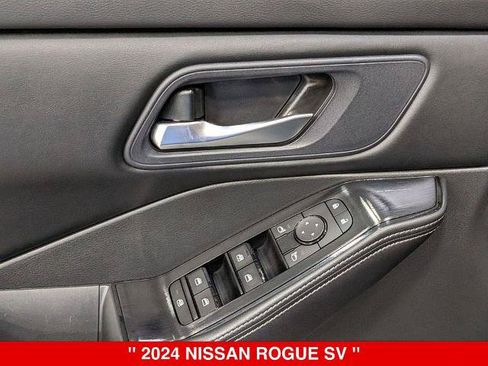 Certified 2024 Nissan Rogue SV AWD/4WD image 15