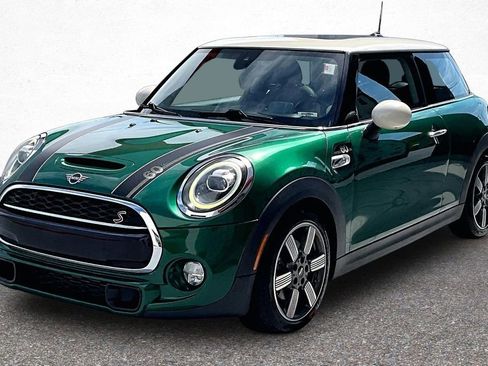 Used 2019 MINI Cooper S image 4