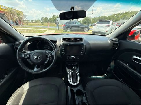 Used 2019 Kia Soul + FWD image 21