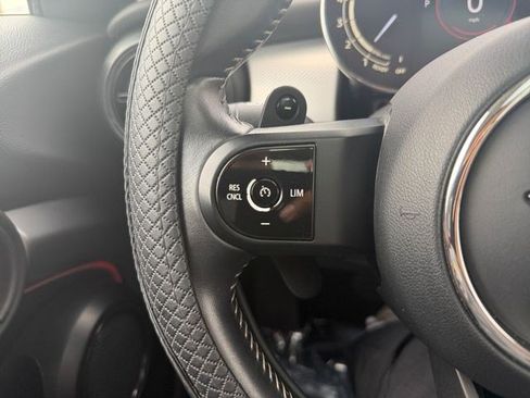 Used 2024 MINI Cooper S FWD image 22
