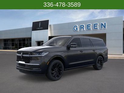 New 2025 Lincoln Navigator L Reserve w/ Jet Appearance Package