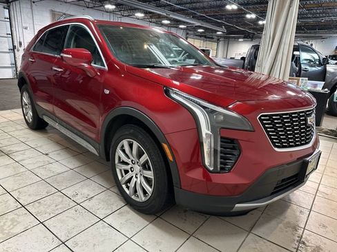 Used 2021 Cadillac XT4 Premium Luxury w/ Cold Weather Package image 11