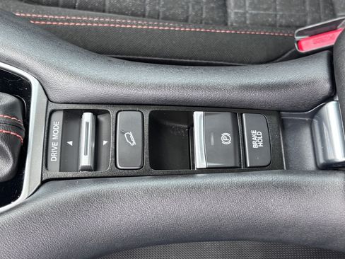 Certified 2024 Honda HR-V Sport image 33