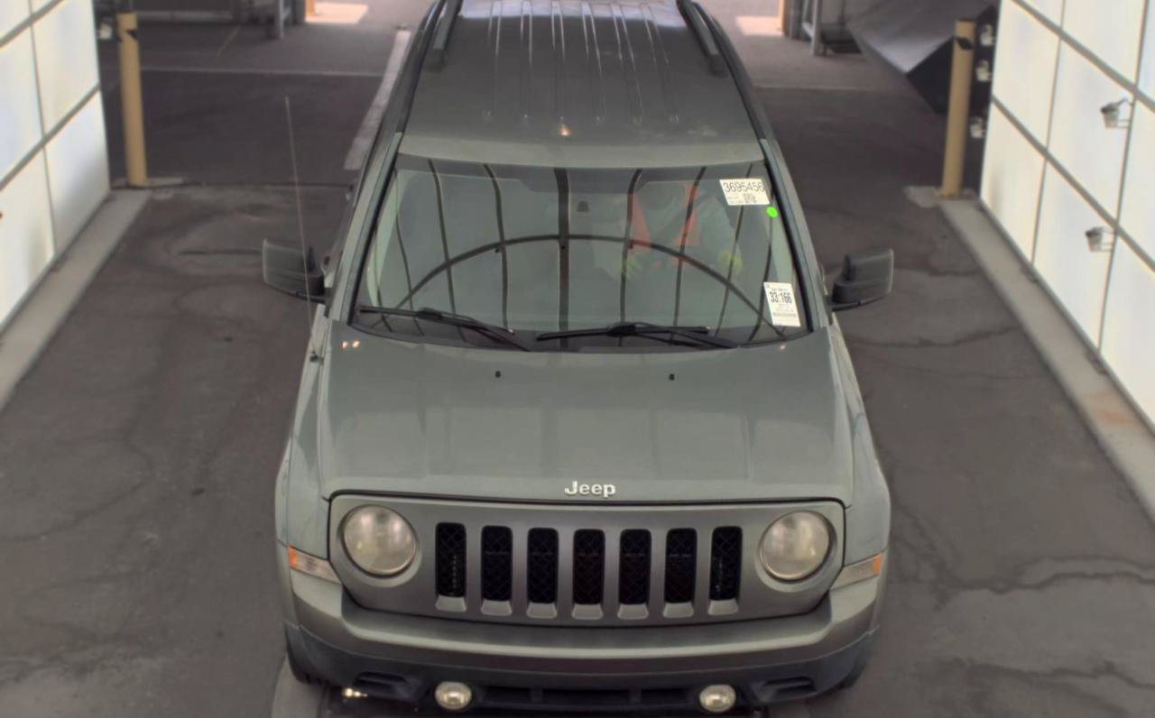 Used 2012 Jeep Patriot Sport w/ PWR Value Group FWD image 2