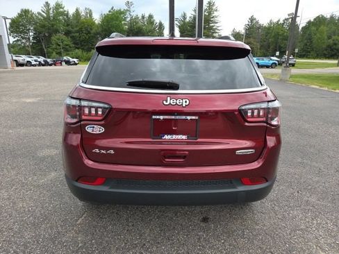 Used 2022 Jeep Compass Latitude AWD/4WD image 23