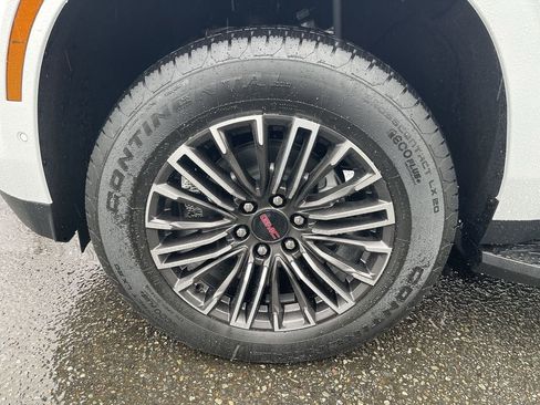 New 2026 GMC Yukon XL Elevation image 33