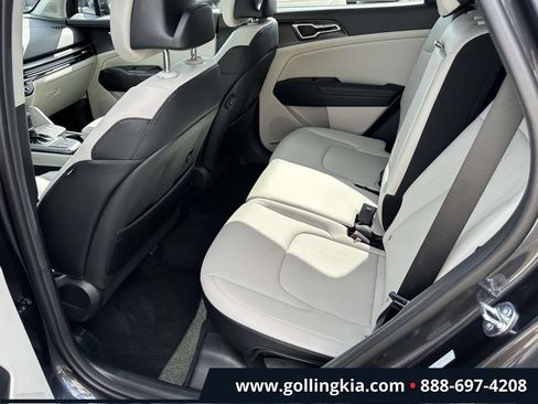 Certified 2026 Kia Sportage EX w/ EX Panorama Roof Package FWD image 9