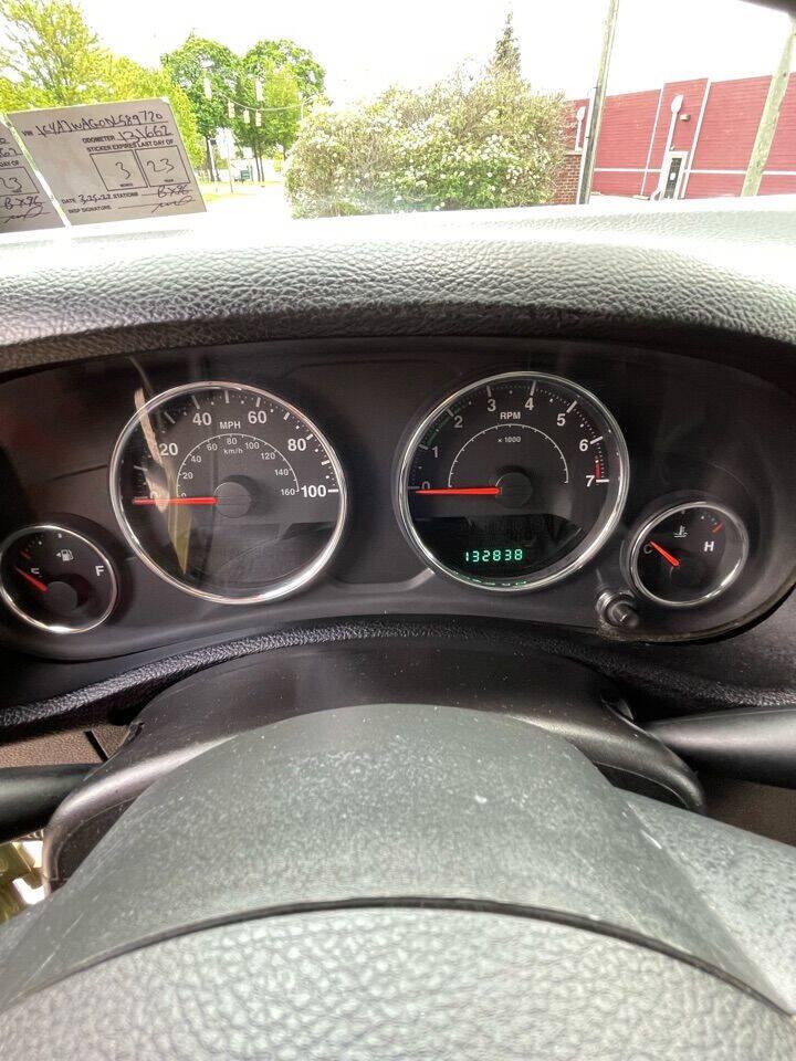 Used 2013 Jeep Wrangler Sport AWD/4WD image 6