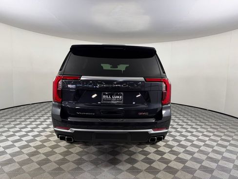 Used 2025 GMC Yukon Denali RWD image 8