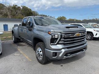 Used 2025 Chevrolet Silverado 3500 High Country w/ Technology Package video 2