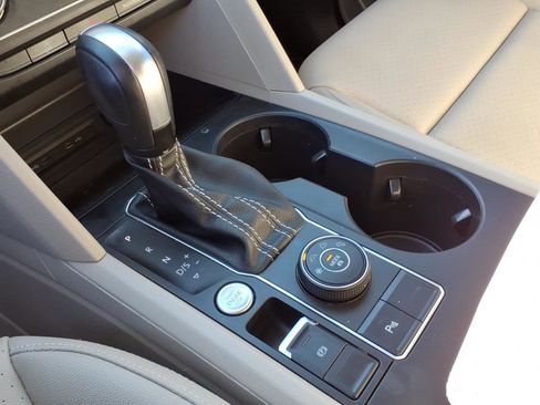 Used 2021 Volkswagen Atlas SE w/ Panoramic Sunroof Package image 22