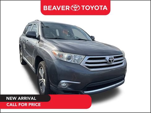 Used 2013 Toyota Highlander Limited image 1