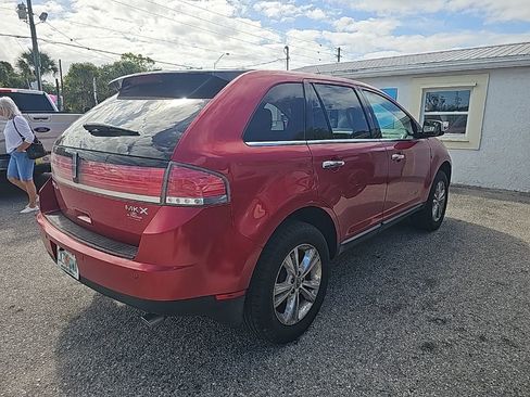 Used 2010 Lincoln MKX 2WD image 4