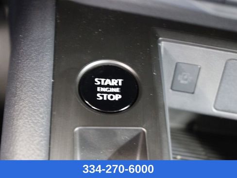 New 2026 Nissan Kicks SV image 10