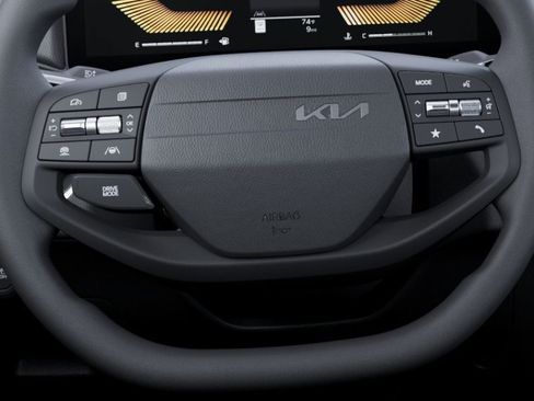 New 2026 Kia K4 FWD image 22
