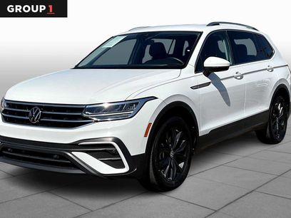 Used 2024 Volkswagen Tiguan SE