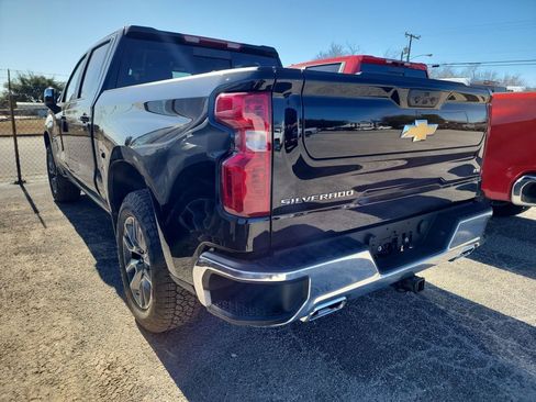 New 2026 Chevrolet Silverado 1500 LT image 3