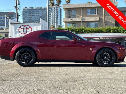 Used 2022 Dodge Challenger R/T Scat Pack RWD image 3