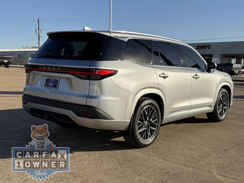 Used 2025 Lexus TX 350 AWD image 3