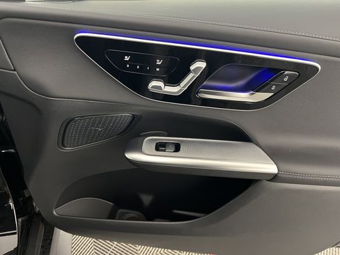 New 2026 Mercedes-Benz GLC 300 4MATIC image 24