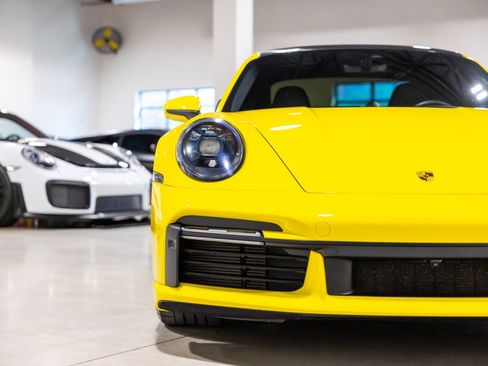 Used 2021 Porsche 911 Turbo S image 23