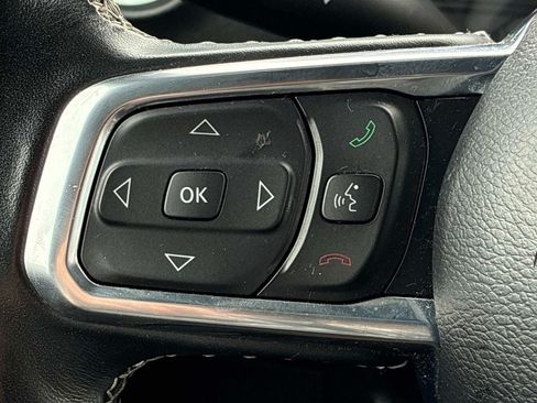 Used 2023 Jeep Wrangler Unlimited Sahara w/ Cold Weather Group AWD/4WD image 26